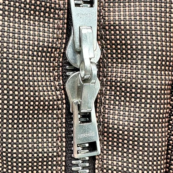 Hermes Fourre Tout Tote Toile MM with Padlock and  keys - Picture 7 of 16